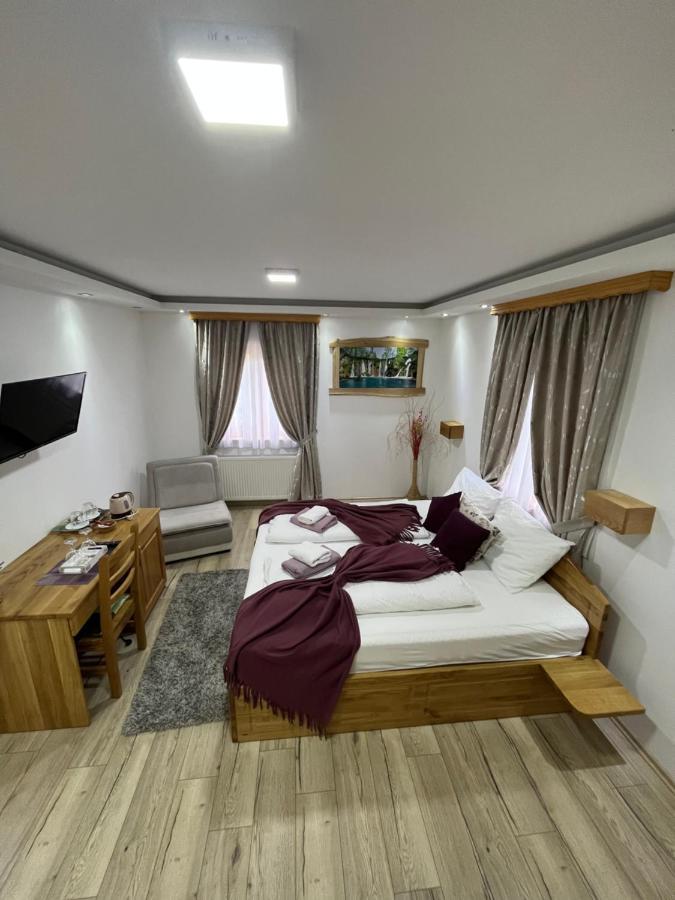 Rustic Inn River Prijeboj Exterior photo